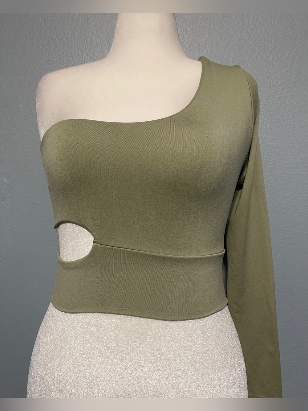 NWT Forever 21 Sage Green One Shoulder Cut Out Crop Top Y2K Balletcore Medium